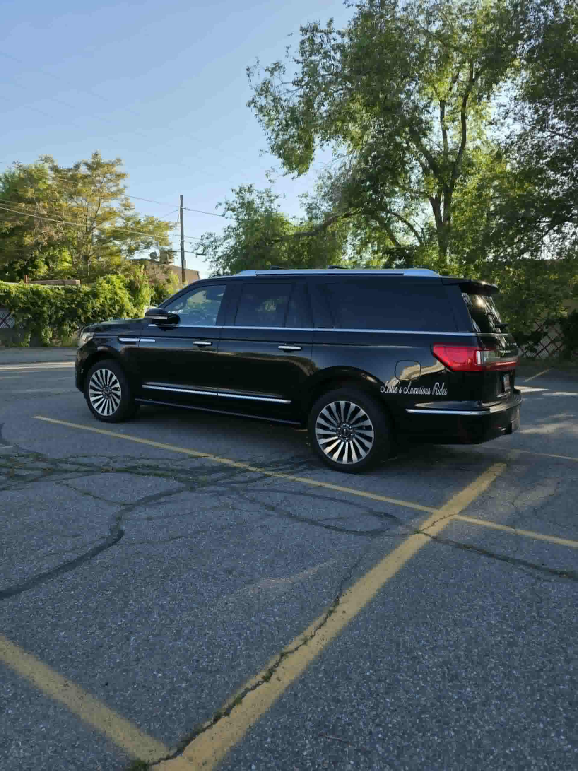 Lincoln Navigator luxurious interior